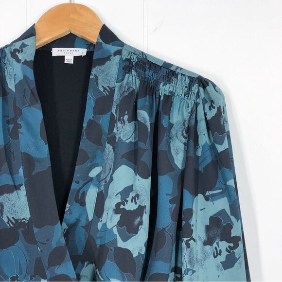 Equipment Floral Wrap Effect Dress V Neck Long Bishop Sleeves Size 10 Green Blue - Picture 4 of 16